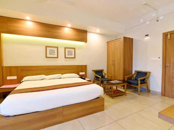 Maharani Hotel Kozhikode Luaran gambar